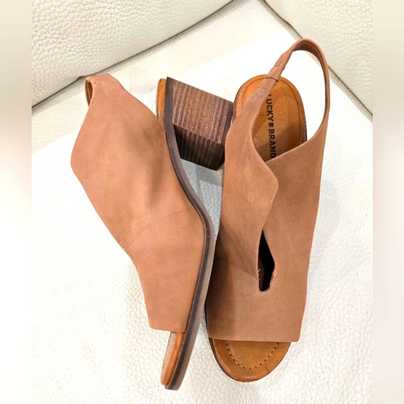 Lucky Brand RHAZY Tan Warm Brown Peep-Toe Slingback Heels Sandals Mules Size 9.5 - Picture 2 of 11